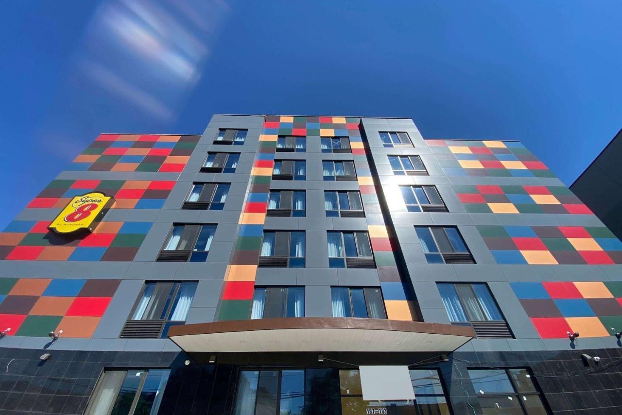 Hotel Super 8 By Wyndham Brooklyn Williamsburg Nowy Jork Zewnętrze zdjęcie