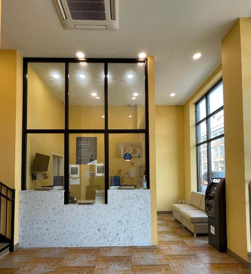 Hotel Super 8 By Wyndham Brooklyn Williamsburg Nowy Jork Zewnętrze zdjęcie
